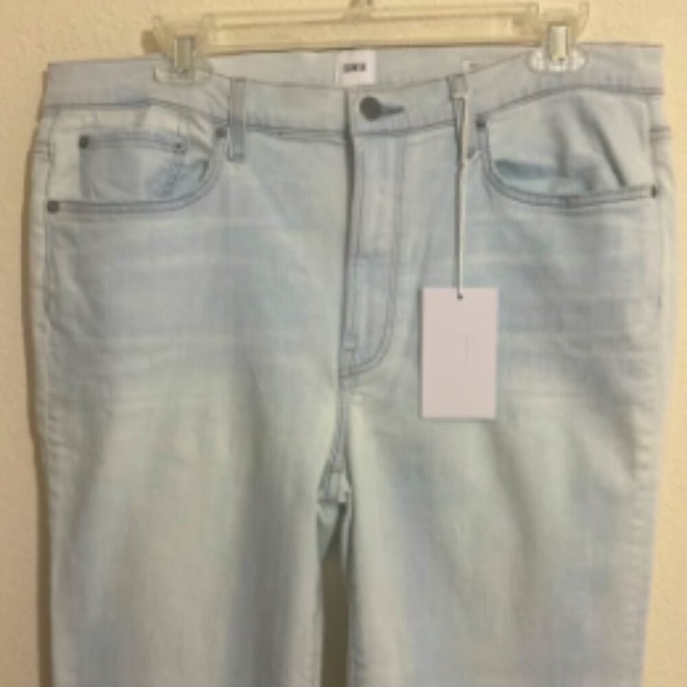EDWIN Bree Crop Slim Straight Distressed Light Blue Jeans Women's Size 33